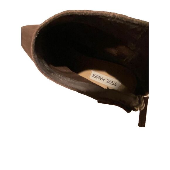 Steve Madden Legally Brown Suede Booties - Picture 4 of 8